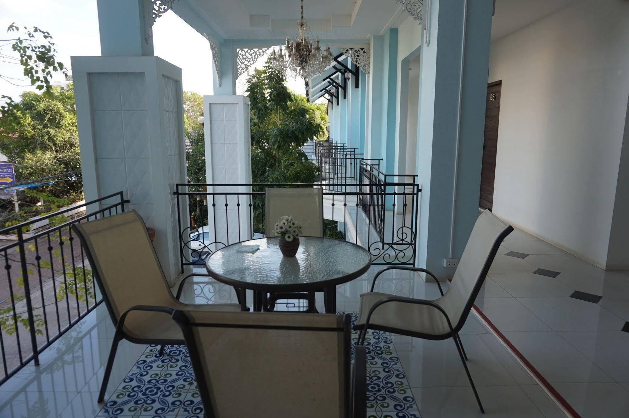Crystal Nongkhai Hotel Nong Khai Dış mekan fotoğraf