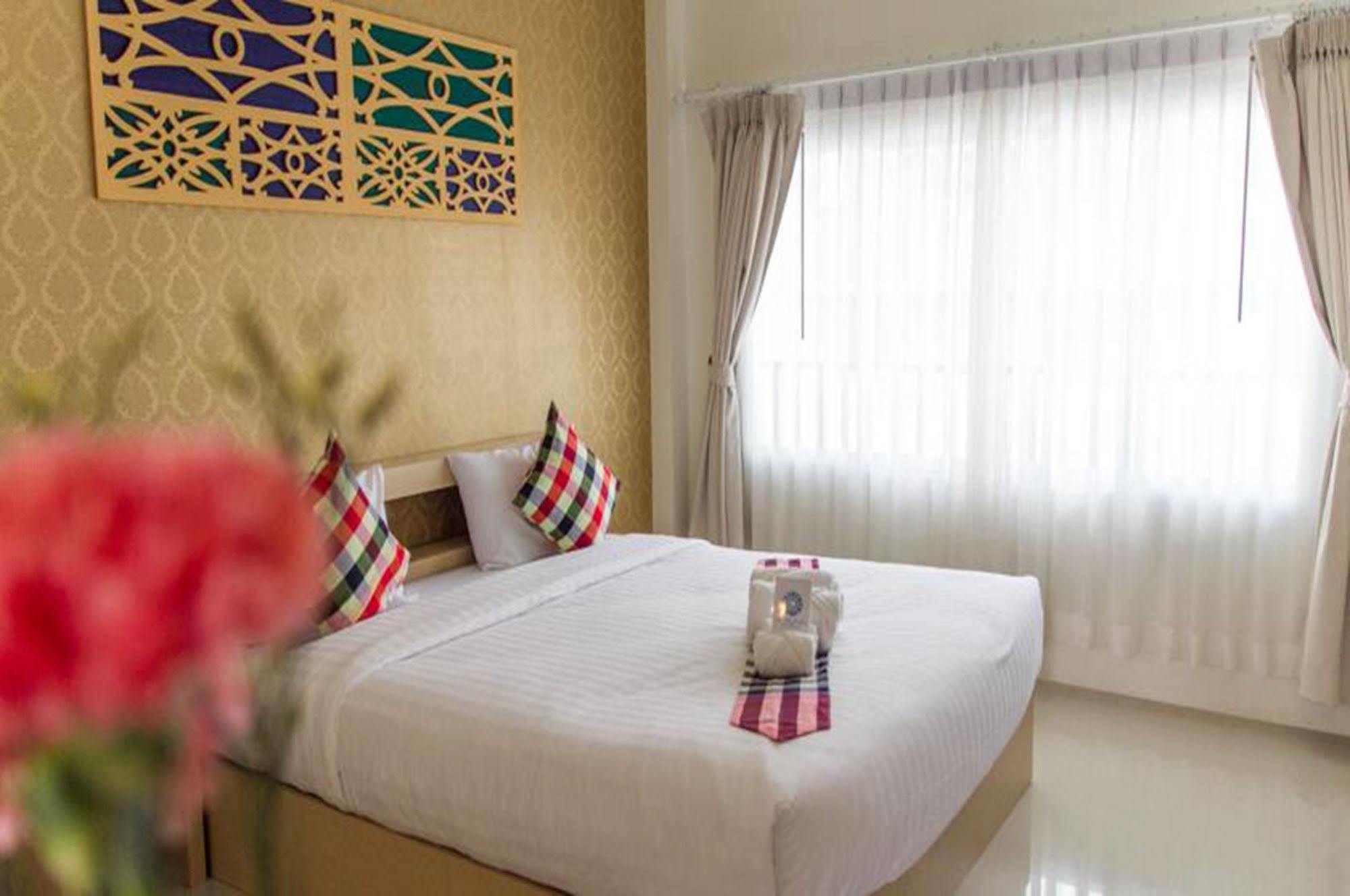 Crystal Nongkhai Hotel Nong Khai Dış mekan fotoğraf